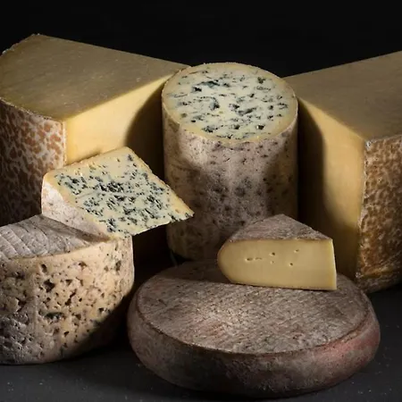 Chez Louis Saint-Flour (Cantal)